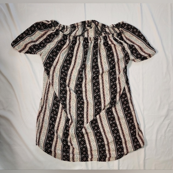 Hint of Blush Womens Tunic Floral Striped Top - Picture 7 of 7